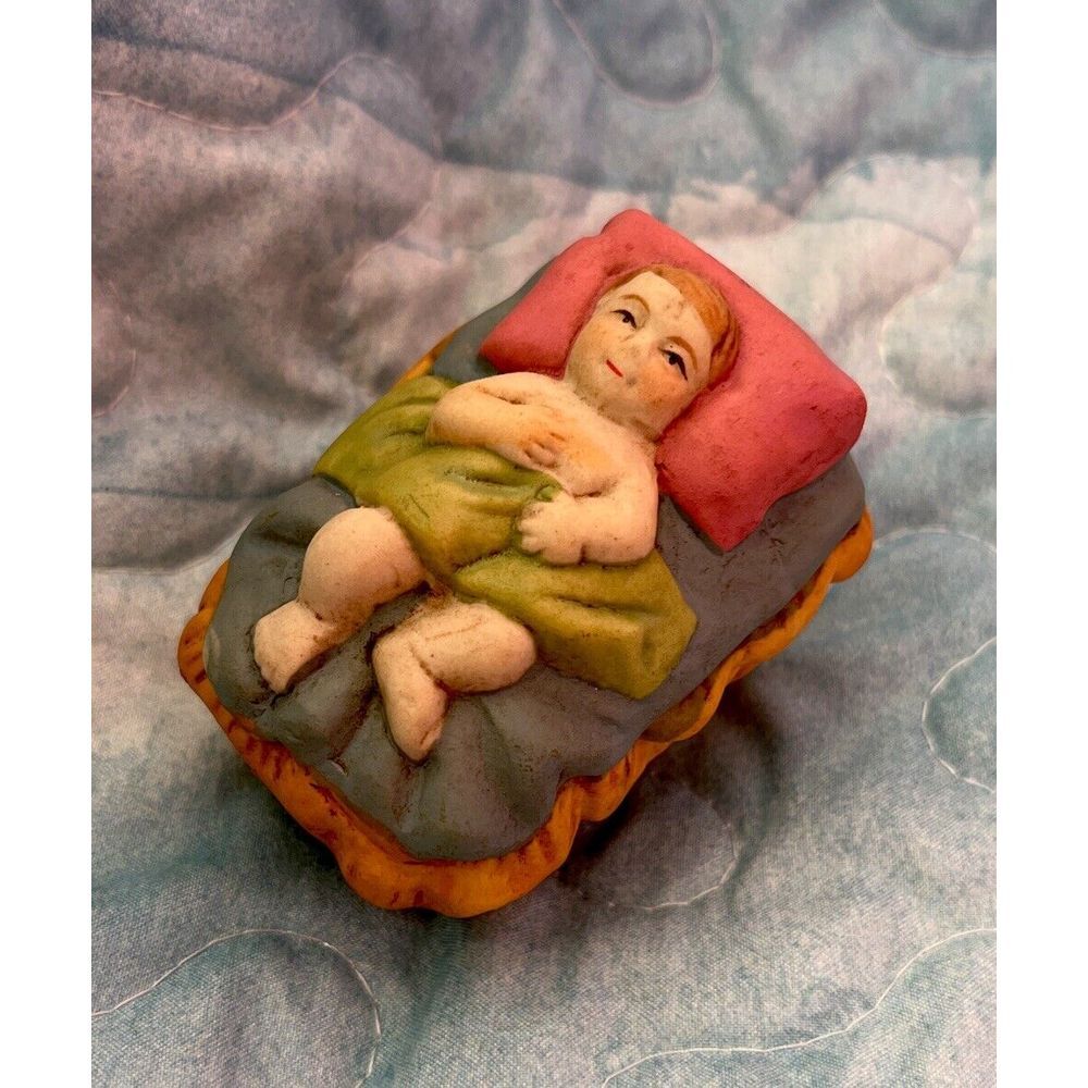 Vintage Replacement Ceramic Nativity Scene Set Baby Jesus‎ Figurine Hand painted